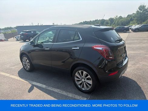 Used 2019 Buick Encore Preferred AWD/4WD image 4