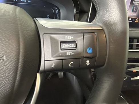Used 2024 INFINITI QX60 Luxe AWD/4WD image 16