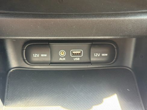 Used 2019 Kia Forte LXS FWD image 25