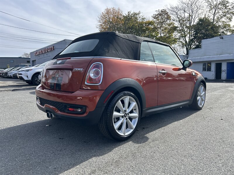 Used 2011 MINI Cooper S FWD image 4