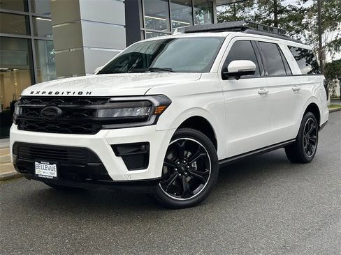 Used 2023 Ford Expedition Max Limited image 38