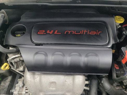 Used 2018 Jeep Compass Latitude w/ Popular Equipment Group FWD image 30