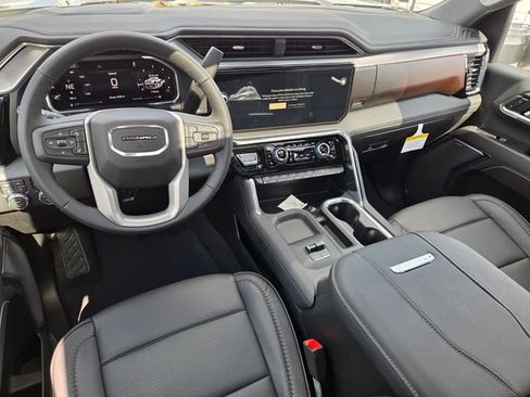 New 2026 GMC Sierra 2500 Denali w/ Denali Reserve Package AWD/4WD image 11
