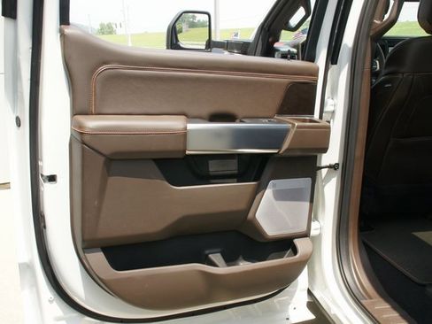 New 2025 Ford F350 King Ranch w/ Chrome Package image 38