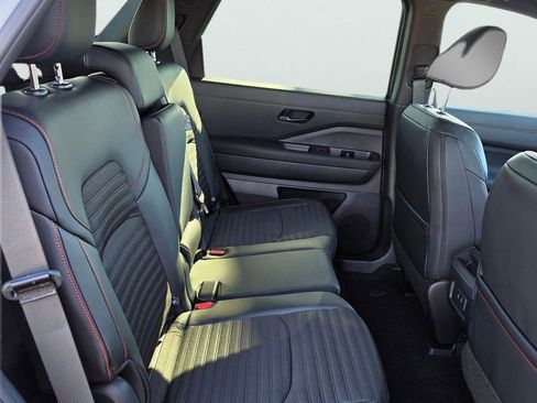 New 2026 Nissan Pathfinder Rock Creek AWD/4WD image 25