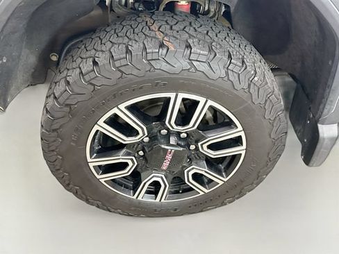 Used 2023 GMC Sierra 3500 AT4 w/ AT4 Premium Plus Package AWD/4WD image 33
