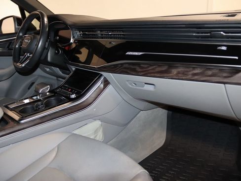 Used 2021 Audi Q7 3.0T Prestige w/ Prestige Package image 64