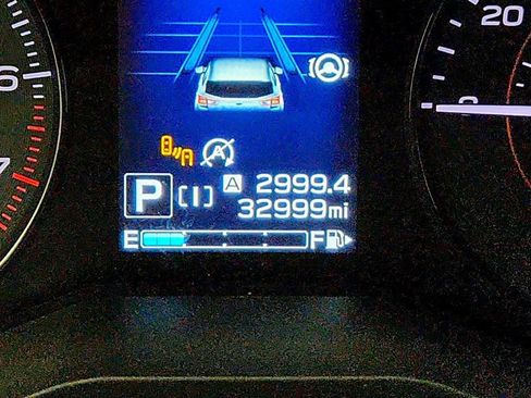 Used 2023 Subaru Crosstrek 2.0i Premium AWD/4WD image 16
