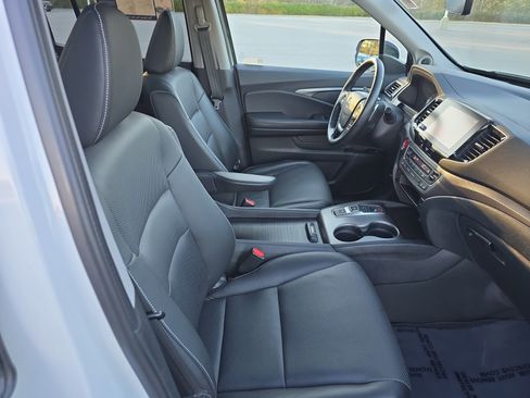 Used 2023 Honda Ridgeline RTL image 10