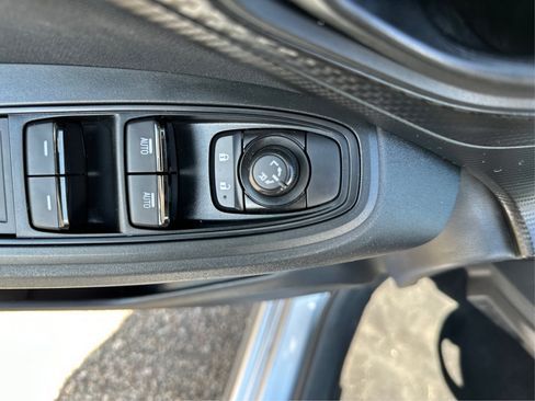 Used 2017 Subaru Impreza 2.0i Premium AWD/4WD image 11