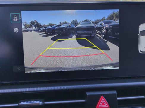 New 2026 Kia Sportage EX image 21