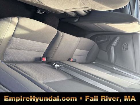 Used 2024 Nissan Sentra SV image 15