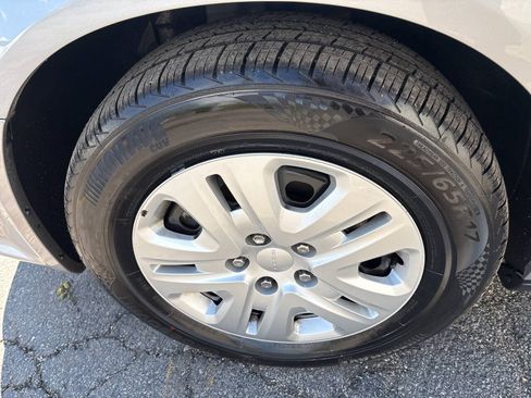Used 2014 Dodge Grand Caravan American Value Package FWD image 27