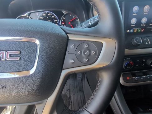 Used 2023 GMC Acadia Denali w/ Black Diamond Edition AWD/4WD image 11