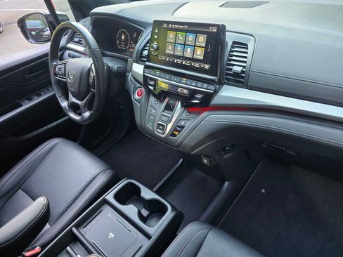 Used 2025 Honda Odyssey Sport-L image 9
