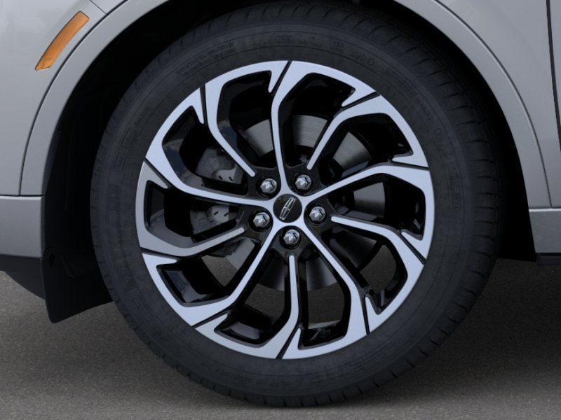 New 2026 Lincoln Nautilus Reserve AWD/4WD image 19