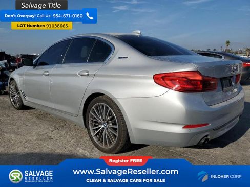 Used 2019 BMW 530e w/ Convenience Package image 3