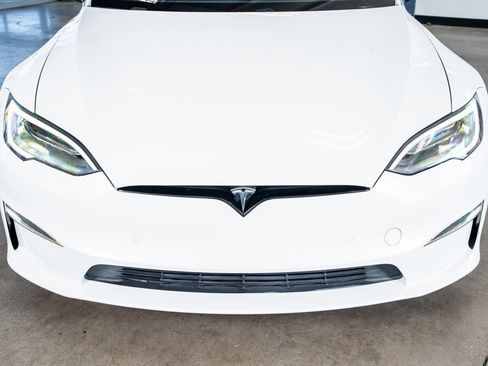 Used 2022 Tesla Model S image 13