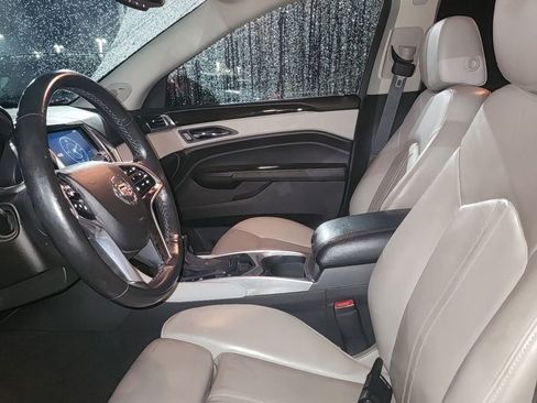 Used 2013 Cadillac SRX Luxury w/ Driver Awareness Package image 9