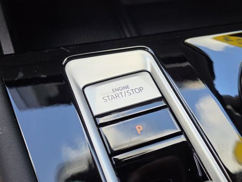 Used 2024 Volkswagen Atlas Cross Sport SEL Premium R-Line AWD/4WD image 35