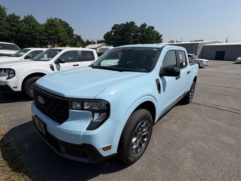 New 2026 Ford Maverick XLT image 8