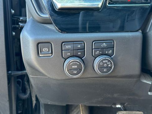 Used 2025 Chevrolet Silverado 1500 RST w/ Z71 Off-Road Package AWD/4WD image 12