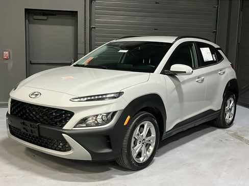 Used 2023 Hyundai Kona SEL w/ Cargo Package AWD/4WD image 3