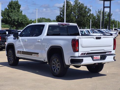 Certified 2023 GMC Sierra 1500 AT4X AWD/4WD image 4