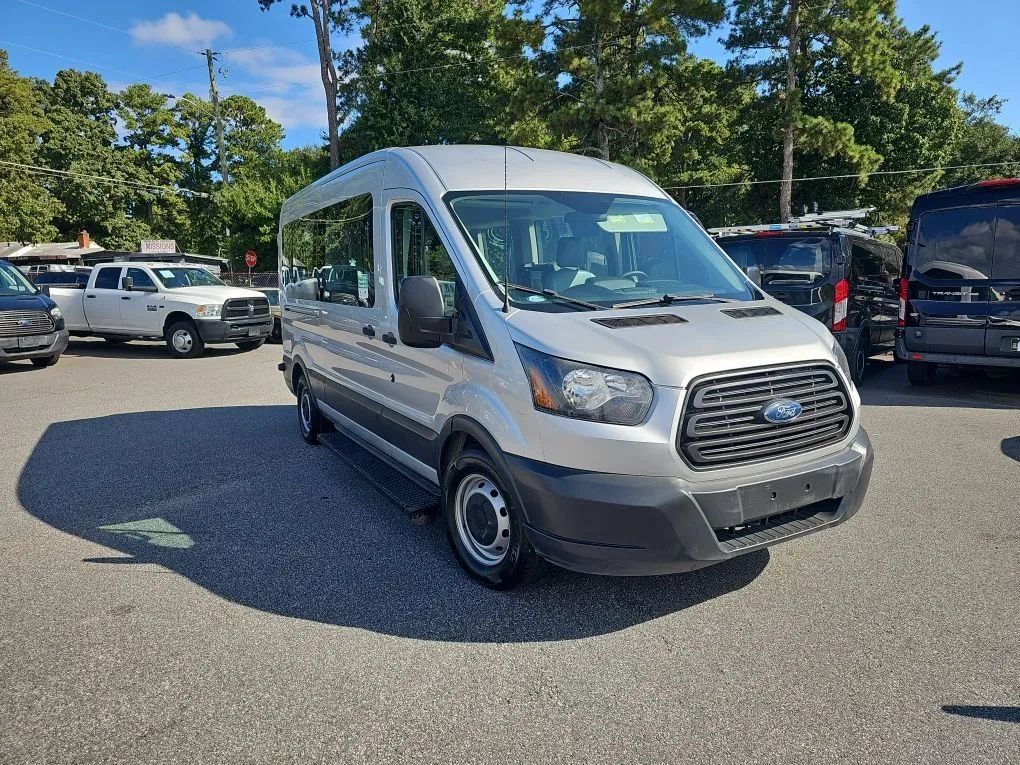 Used 2018 Ford Transit 350 XL RWD image 3