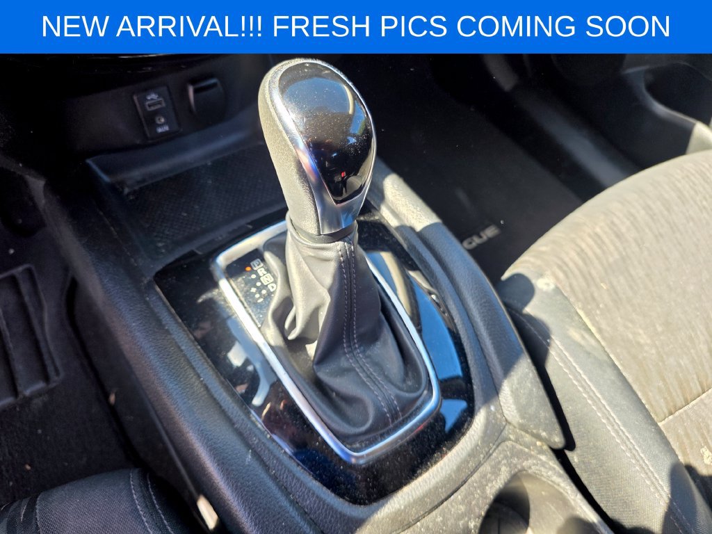Used 2017 Nissan Rogue S FWD image 10