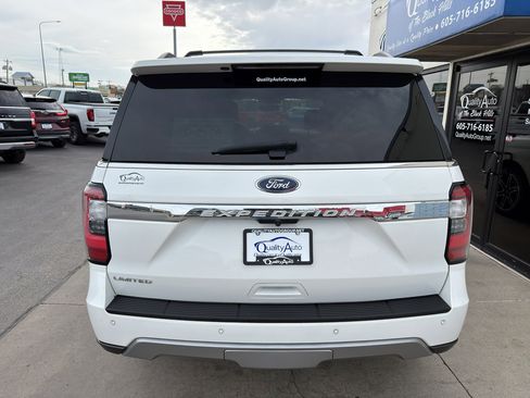 Used 2021 Ford Expedition Limited AWD/4WD image 6
