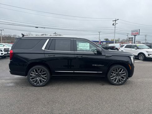 New 2026 GMC Yukon Denali Ultimate AWD/4WD image 6