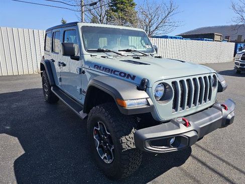 Used 2023 Jeep Wrangler Unlimited Rubicon w/ Cold Weather Group image 3