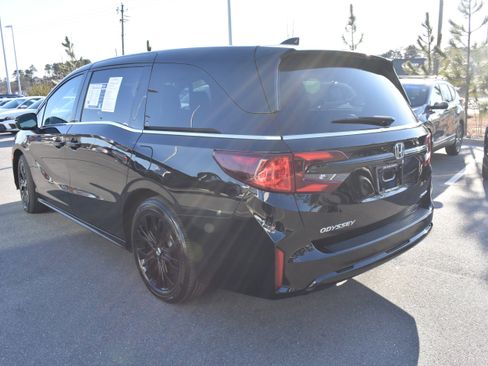 Certified 2025 Honda Odyssey Sport-L image 7