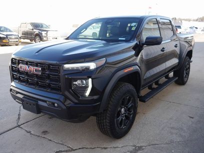 Used 2024 GMC Canyon Elevation w/ Elevation Premium Package