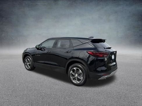 Used 2025 Chevrolet Blazer LT image 10