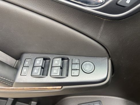 Used 2020 Chevrolet Tahoe LT w/ Luxury Package image 23