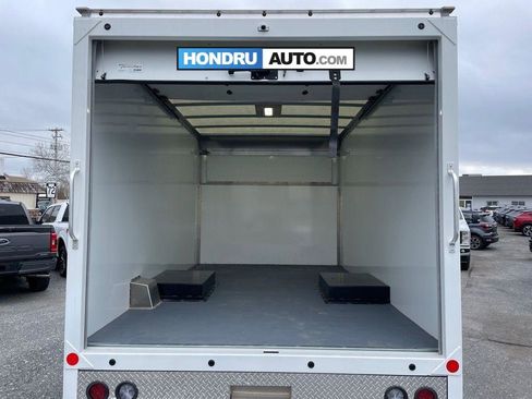 New 2024 Ford E-450 and Econoline 450 Super Duty w/ Driver's Safety Package image 6