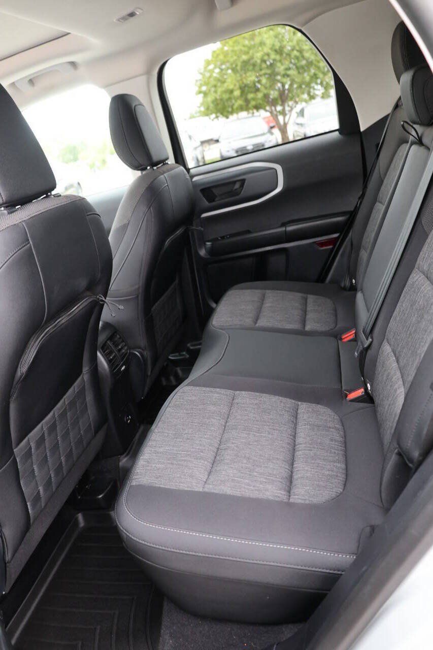 Used 2021 Ford Bronco Sport Big Bend w/ Big Bend Package AWD/4WD image 17