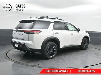 New 2026 Nissan Pathfinder SL