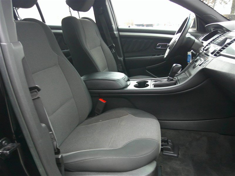 Used 2018 Ford Taurus SEL FWD image 21