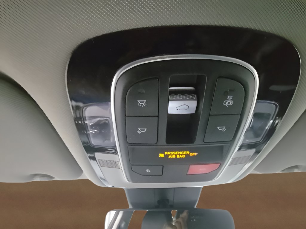 Certified 2023 Hyundai Santa Fe SEL w/ Premium Package FWD image 36