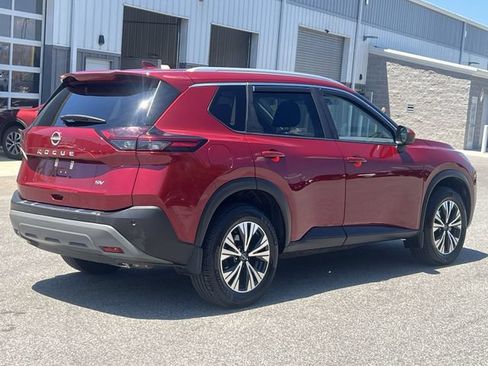 Used 2023 Nissan Rogue SV w/ SV Premium B Package FWD image 13