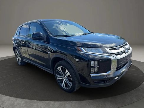 Used 2021 Mitsubishi Outlander Sport SE AWD/4WD image 3