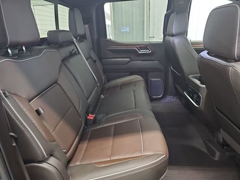 Used 2022 GMC Sierra 1500 Denali image 32