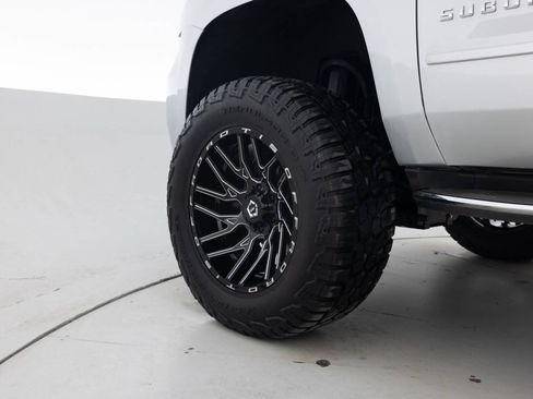 Used 2016 Chevrolet Suburban LTZ AWD/4WD image 17
