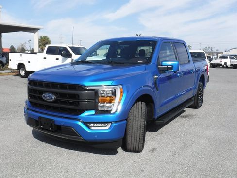 Used 2021 Ford F150 Lariat w/ Max Trailer Tow Package image 30