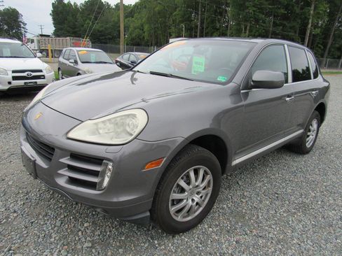 Used 2008 Porsche Cayenne image 1