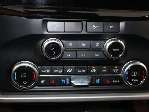 Used 2024 Ford Expedition Max Limited AWD/4WD image 48