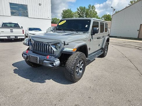 Used 2019 Jeep Wrangler Unlimited Rubicon w/ Dual Top Group AWD/4WD image 9